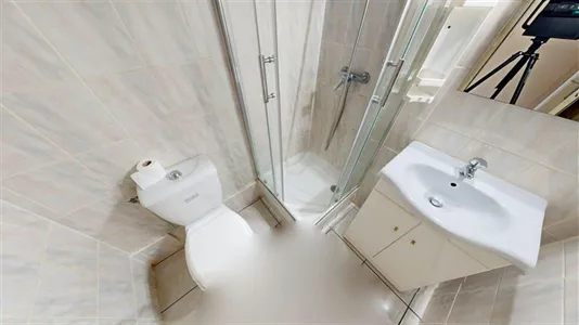 Apartments in Clermont-Ferrand - photo 7