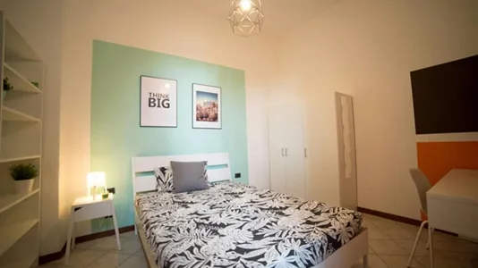 Rooms in Florence - photo 8