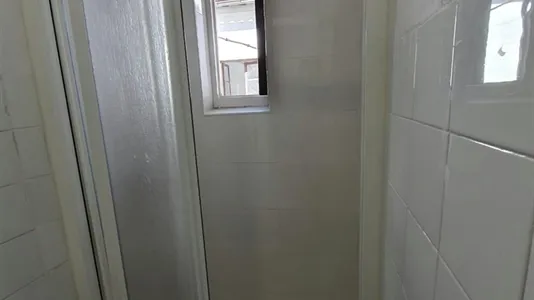 Rooms in Granada - photo 9