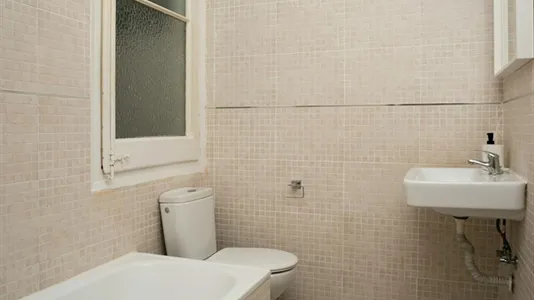 Rooms in Barcelona Eixample - photo 3