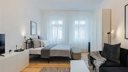 Apartments in Berlin Friedrichshain-Kreuzberg - photo 3