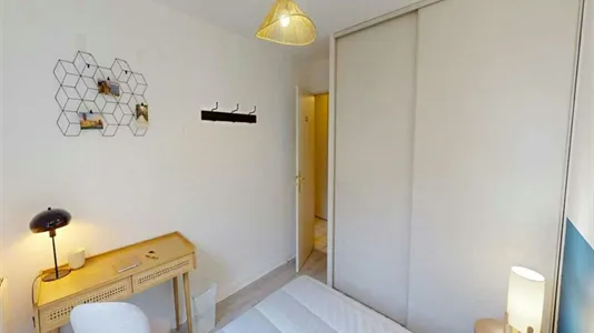Rooms in Lyon - photo 4