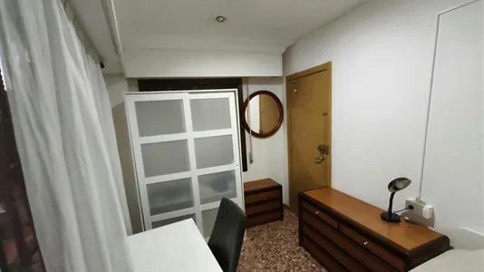 Rooms in Castellón de la Plana/Castelló de la Plana - photo 4