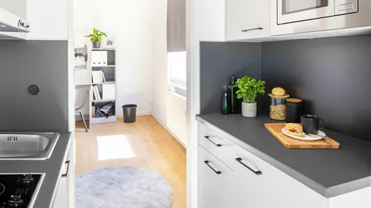 Apartments in Berlin Tempelhof-Schöneberg - photo 4