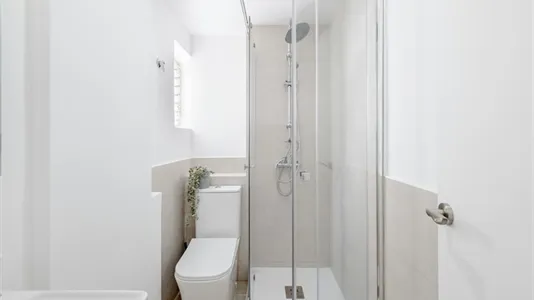 Rooms in AlaquĆ s - photo 10