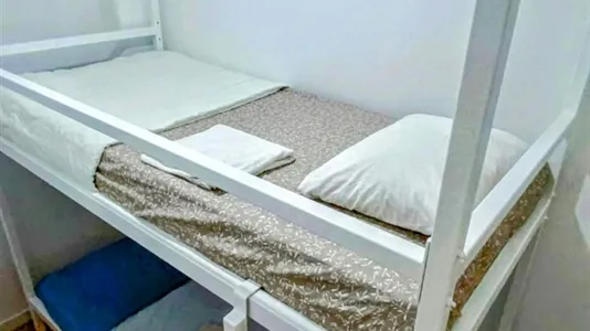 Rooms in Athens Exarchia - photo 2