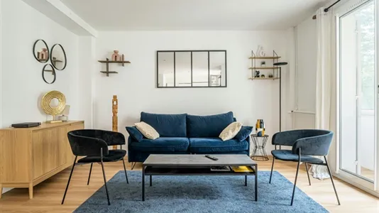 Apartments in Marseille 8ème arrondissement - photo 2