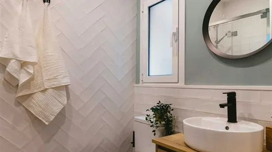 Apartments in Barcelona Ciutat Vella - photo 8