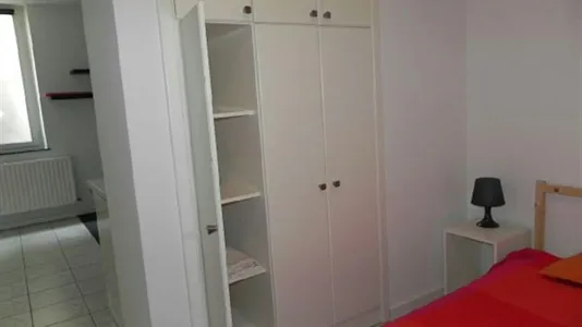 Apartments in Brussels Sint-Gillis - photo 2