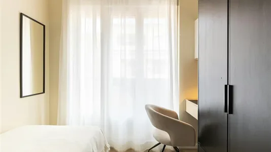 Rooms in Madrid Chamberí - photo 4