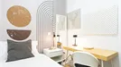 Room for rent, Madrid Centro, Madrid, &lt;span class=&quot;blurred street&quot; onclick=&quot;ProcessAdRequest(8037054)&quot;&gt;&lt;span class=&quot;hint&quot;&gt;See streetname&lt;/span&gt;[xxxxxxxxxxxxx]&lt;/span&gt;