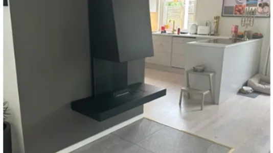 Houses in Upplands Väsby - photo 2