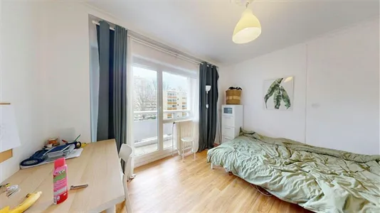 Rooms in Lyon - photo 2