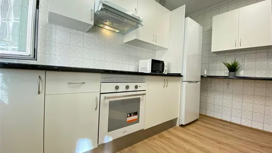 Rooms in Fuenlabrada - photo 10