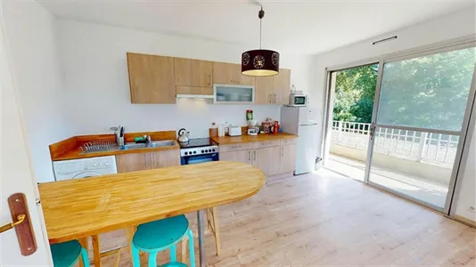 Rooms in Grenoble - photo 6