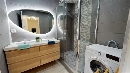 Rooms in Lyon - photo 10