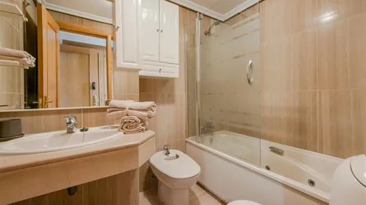 Rooms in Madrid Arganzuela - photo 3