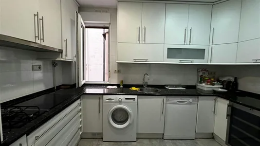 Rooms in Madrid Salamanca - photo 7