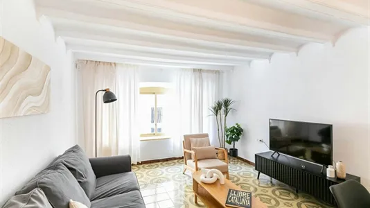 Apartments in Barcelona Ciutat Vella - photo 5