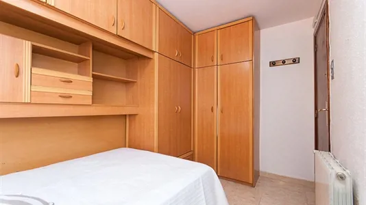 Rooms in Cornellà de Llobregat - photo 3