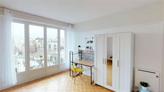 Rooms in Paris 16ème arrondissement (South) - photo 2