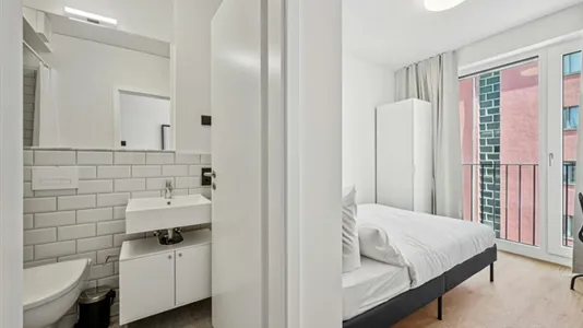 Rooms in Berlin Mitte - photo 1