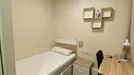 Room for rent, Madrid Chamberí, Madrid, &lt;span class=&quot;blurred street&quot; onclick=&quot;ProcessAdRequest(13136459)&quot;&gt;&lt;span class=&quot;hint&quot;&gt;See streetname&lt;/span&gt;[xxxxxxxxxxxxx]&lt;/span&gt;