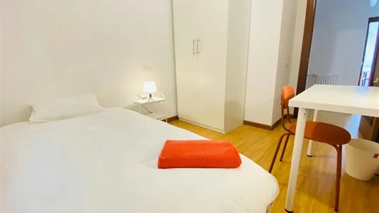Rooms in Madrid Retiro - photo 9