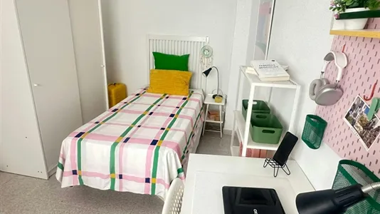 Rooms in Alicante/Alacant - photo 2