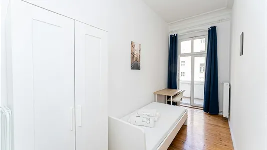Rooms in Berlin Friedrichshain-Kreuzberg - photo 1