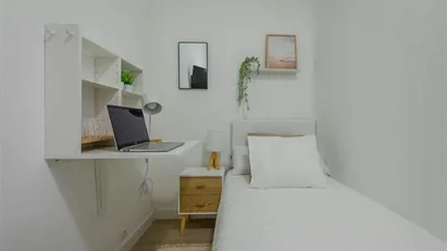 Room for rent in Madrid Chamartín, Madrid