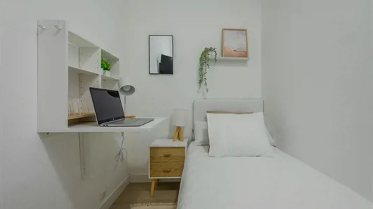 Rooms in Madrid Chamartín - photo 1