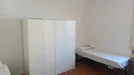 Room for rent, Bologna, Emilia-Romagna, &lt;span class=&quot;blurred street&quot; onclick=&quot;ProcessAdRequest(13421944)&quot;&gt;&lt;span class=&quot;hint&quot;&gt;See streetname&lt;/span&gt;[xxxxxxxxxxxxx]&lt;/span&gt;