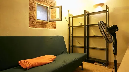 Apartments in Madrid Chamberí - photo 8