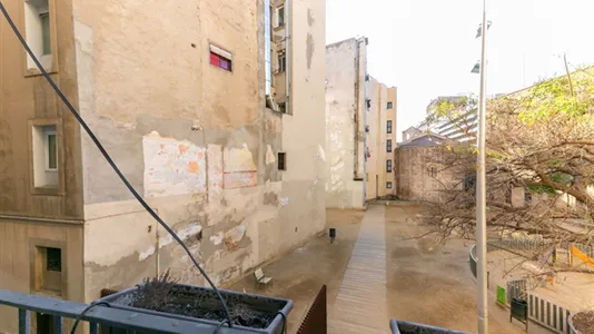 Apartments in Barcelona Ciutat Vella - photo 7