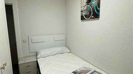 Rooms in Madrid Salamanca - photo 1