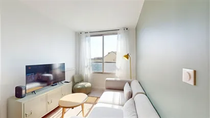 Room for rent in Nanterre, Île-de-France