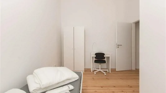 Rooms in Berlin Neukölln - photo 3