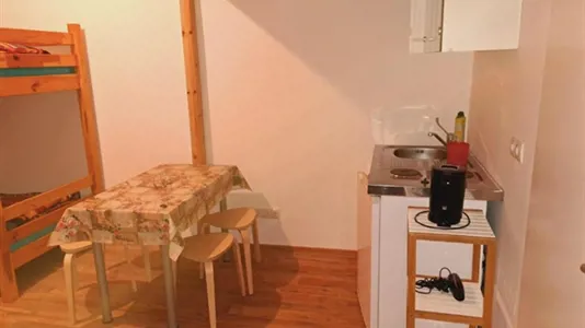 Apartments in Vienna Favoriten - photo 2