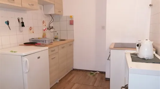 Rooms in Besnica - photo 6