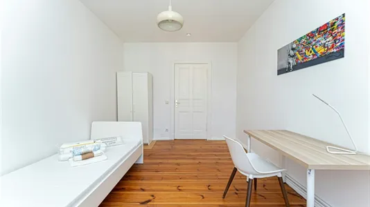 Rooms in Berlin Friedrichshain-Kreuzberg - photo 6
