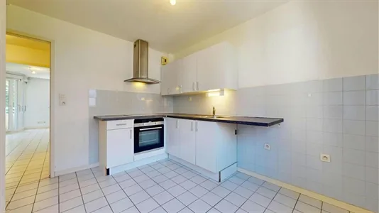 Apartments in Grenoble - photo 7