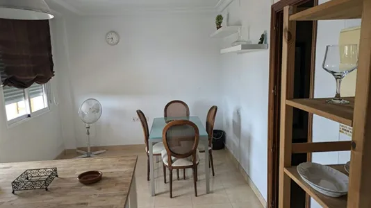 Rooms in Murcia - photo 10