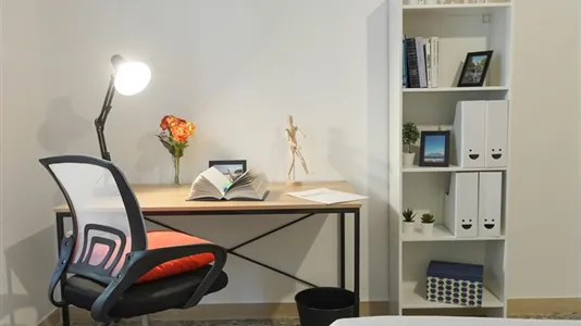 Rooms in Pozzuoli - photo 6