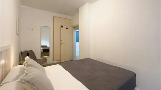 Rooms in Barcelona Les Corts - photo 2