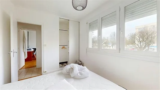 Rooms in Nantes - photo 3