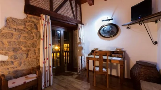 Houses in Sorihuela - photo 10