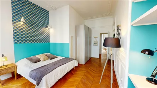 Rooms in Paris 10ème arrondissement - photo 2