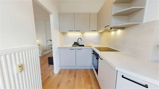 Apartments in Location is not specified - photo 5