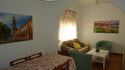 Rooms in Córdoba - photo 7